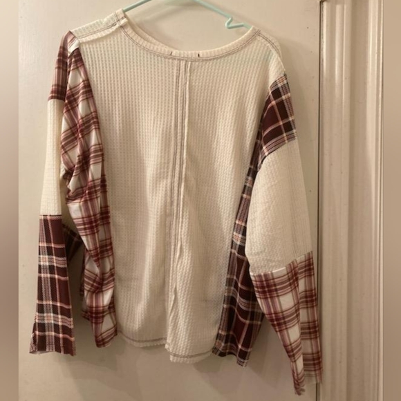 XL casual plaid mix crop blouse - Picture 3 of 3